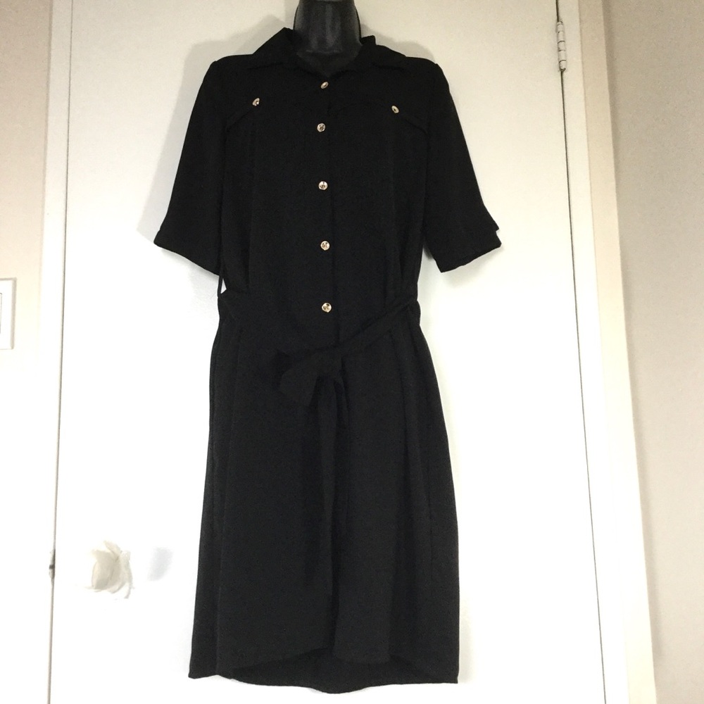 Sky Black Long Button Short Sleeve Dress sz Small